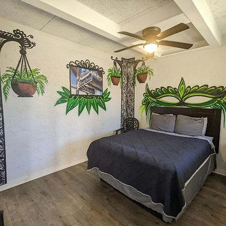 Riverboat Inn & Suites Madison Esterno foto