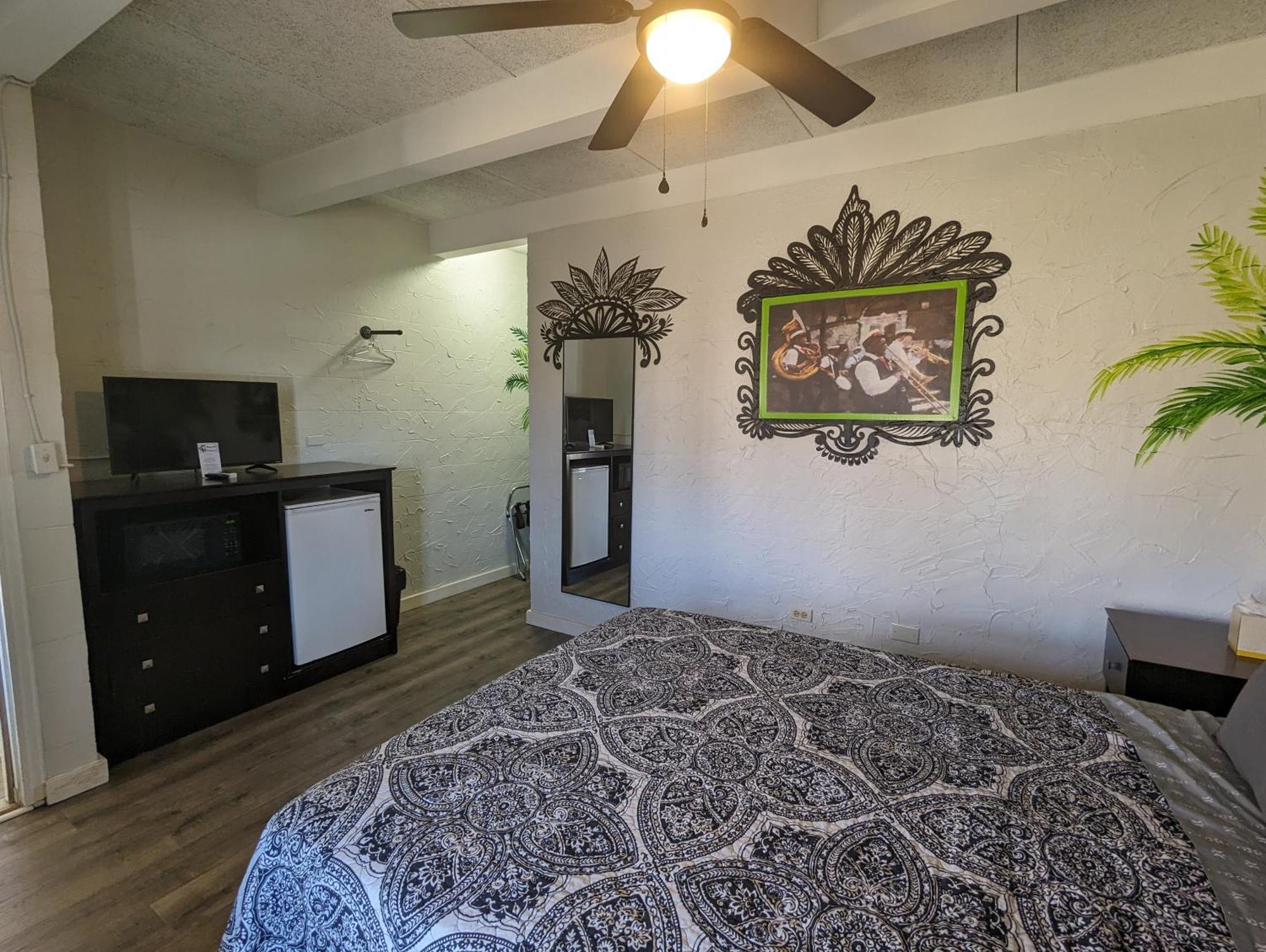 Riverboat Inn & Suites Madison Esterno foto